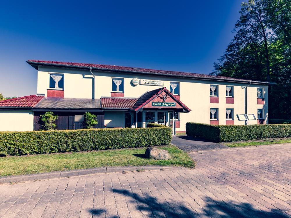 Hotel Und Appartements Jaegerhof Ruegen Lancken-Granitz Dış mekan fotoğraf